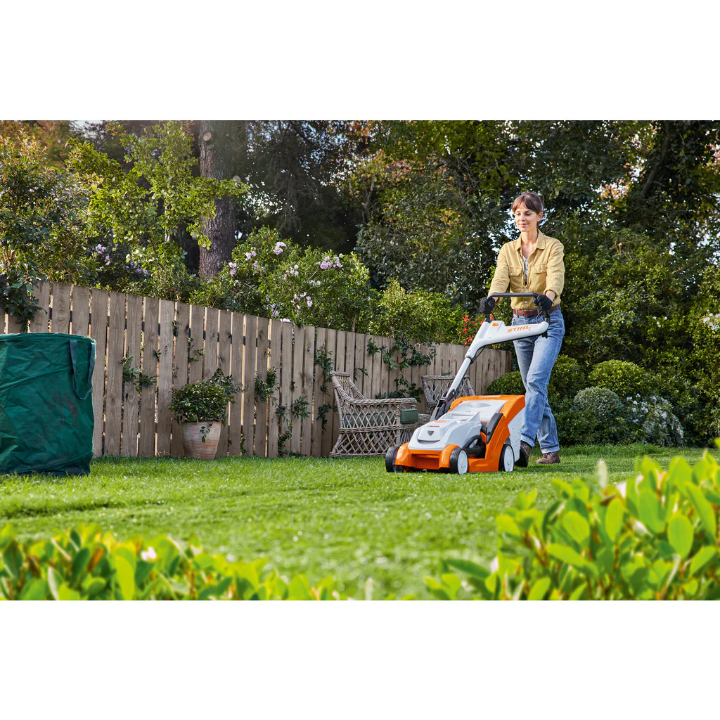 Stihl Akku-Rasenmäher Set RMA 239 C / mit Akku AK 20 und Ladegerät - Image 3